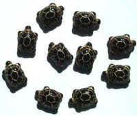 10 19mm Black and Gold Turtle Beads
